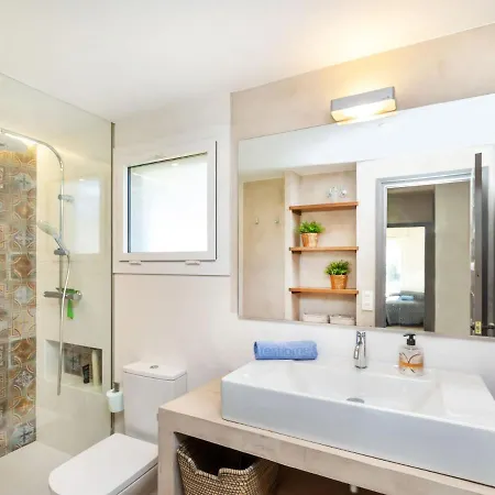 Pals Haus Venice Airco By Interhome *